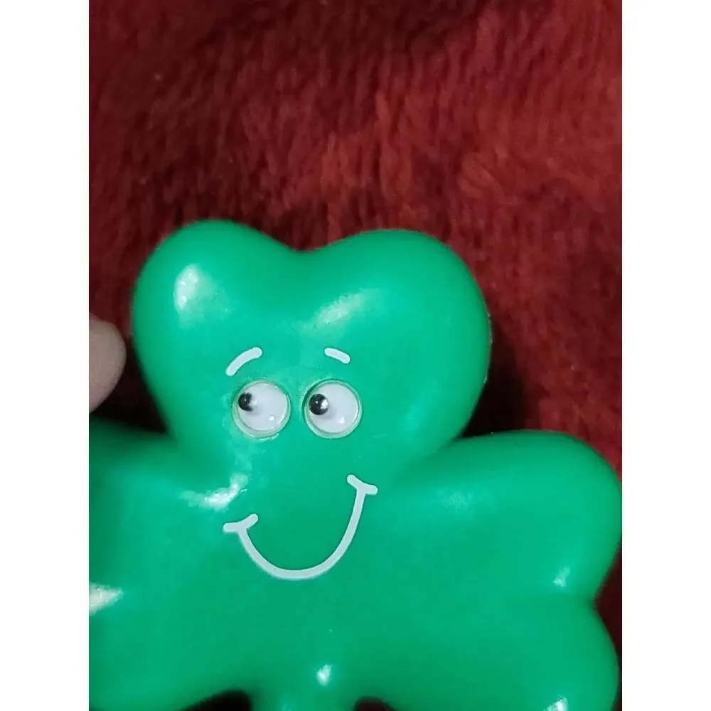 Bundle Of 2 Holiday Pins Valentines Cupid/St. Patrick's Day Clover Wiggly‎ Eyes
